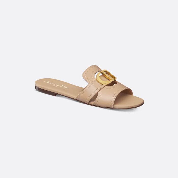 30 Montaigne Slide